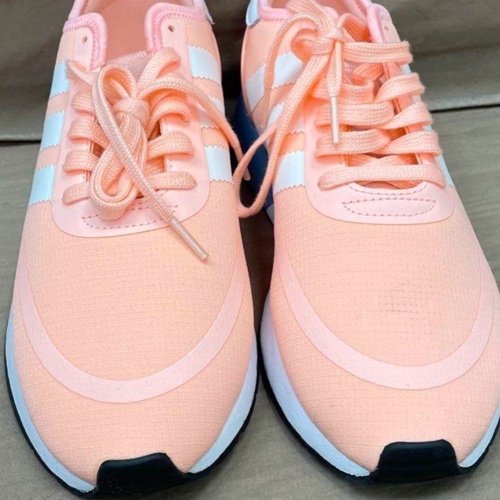 PERFECT CONDITION-Peach Colored Adidas Women's 9.5
